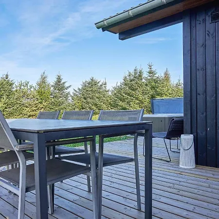 Holiday Aakirkeby Xxi Vester Somarken